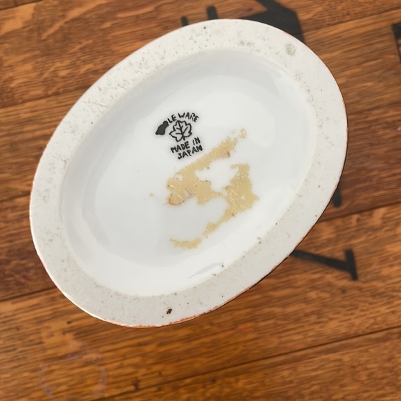 Maple Ware Japanese Vase - Picture 4 of 5